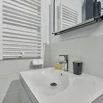 Emeraude, T2 Hypercentre, Terrasse, Charme Et Detente Шато-Тьерри