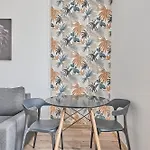 Апартаменты Emeraude, T2 Hypercentre, Terrasse, Charme Et Detente *