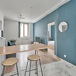 Апартаменты Emeraude, T2 Hypercentre, Terrasse, Charme Et Detente Шато-Тьерри