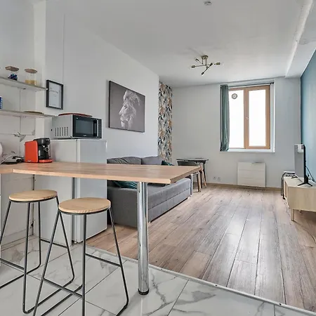Appartement Emeraude, T2 Hypercentre, Terrasse, Charme Et Detente Château-Thierry